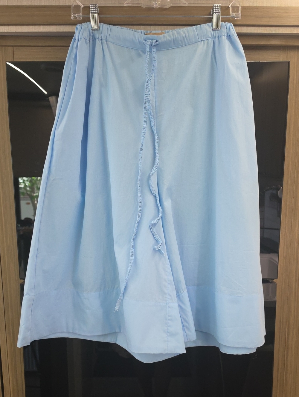 💙MENORCA BERMUDA/CAPRI SHORTS BY "FREE-EST BY "FREE PEOPLE 💙 - Picture 2 of 12